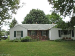 236 E South St, Hesperia, MI 49421 photo 2