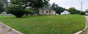 283 Richfield Ave, Springfield, MI 49037 photo 4