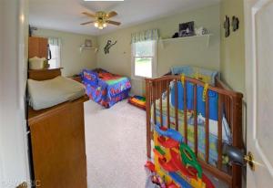 283 Richfield Ave, Springfield, MI 49037 photo 16