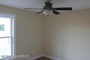 9111 Meadows Pointe, Allendale, MI 49401 photo 18