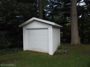 215 Pinecrest Rd, Whitehall, MI 49461 photo 21