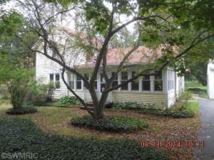 461 N 10th St, Plainwell, MI 49080 photo 12
