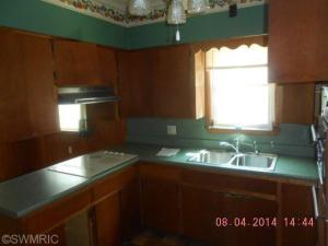 461 N 10th St, Plainwell, MI 49080 photo 7