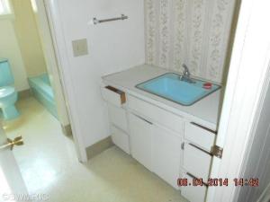 461 N 10th St, Plainwell, MI 49080 photo 5