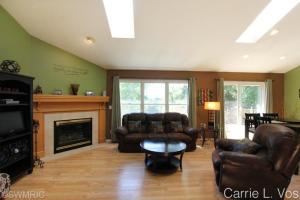 5347 Pendleton Ct, Comstock Park, MI 49321 photo 3