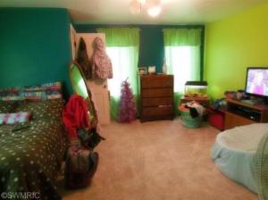 325 Compton St, Bronson, MI 49028 photo 9