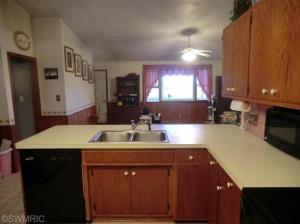 1175 Trayer Rd, Bronson, MI 49028 photo 4