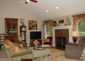 2529 Gee Dr, Lowell, MI 49331 photo 5