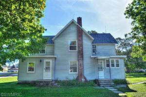 4185 Pine St, Dorr, MI 49323 photo 1