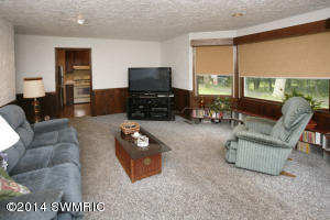 8403 S 2nd St, Mattawan, MI 49071 photo 3