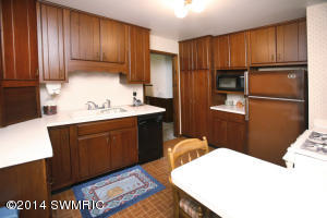 8403 S 2nd St, Mattawan, MI 49071 photo 5