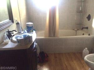 8869 E 48th St, Chase, MI 49623 photo 3