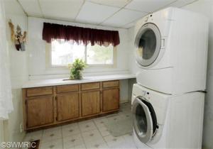 500 West St, Three Rivers, MI 49093 photo 9