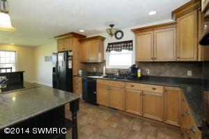 13080 Hoffman Rd, Three Rivers, MI 49093 photo 7