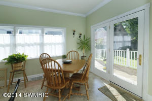 217 W Bridge St, Plainwell, MI 49080 photo 11
