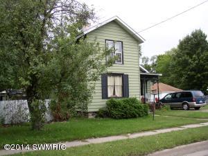 424 E State St, Colon, MI 49040 photo 2