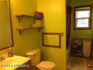 10172 E Klees Rd, Crystal, MI 48818 photo 7