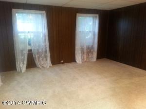1208 Main St S, Crystal, MI 48818 photo 5