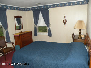 980 Lakewood St, Pullman, MI 49450 photo 9
