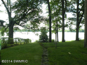 980 Lakewood St, Pullman, MI 49450 photo 1