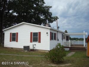 14112 N View Dr, Camden, MI 49232 photo 3