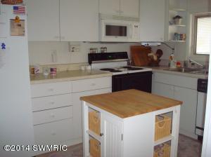 14112 N View Dr, Camden, MI 49232 photo 4