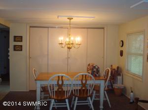 14112 N View Dr, Camden, MI 49232 photo 8