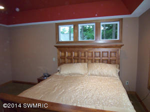 4303 W Pine Bluff Dr, Grant, MI 49327 photo 29