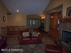 4303 W Pine Bluff Dr, Grant, MI 49327 photo 16