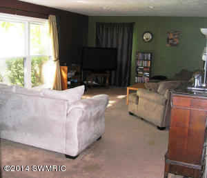 65611 Lutz Rd, Constantine, MI 49042 photo 3