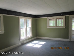 1010 S Bridge St, Belding, MI 48809 photo 10
