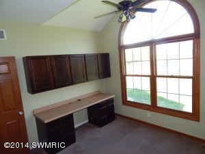 5535 N Messer Rd, Freeport, MI 49325 photo 10