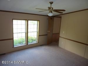5823 W Sidney Rd, Sidney, MI 48885 photo 6