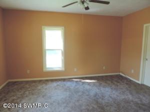 45 Tibbits St, Coldwater, MI 49036 photo 5