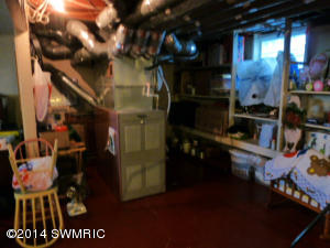 3247 Chamberlain Rd, Buchanan, MI 49107 photo 9
