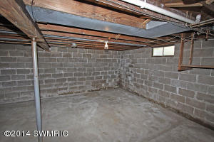 369 13th St, Plainwell, MI 49080 photo 22