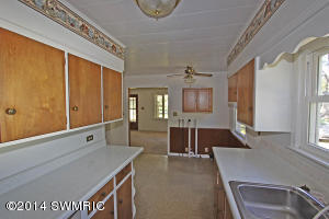369 13th St, Plainwell, MI 49080 photo 27