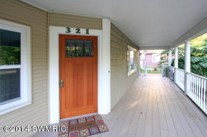 321 W Bridge St, Plainwell, MI 49080 photo 6