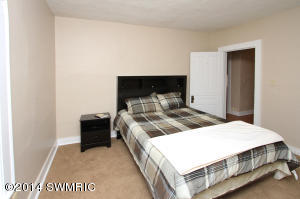 321 W Bridge St, Plainwell, MI 49080 photo 22