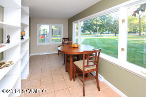 321 W Bridge St, Plainwell, MI 49080 photo 11