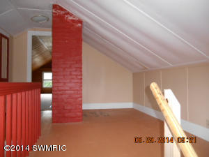 734 Harrison St, Belding, MI 48809 photo 15