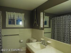12000 S Grange Rd, Eagle, MI 48822 photo 18
