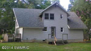 53635 Zinsmaster Rd, Mendon, MI 49072 photo 2