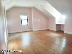 60 N Charles St, White Cloud, MI 49349 photo 8