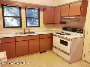 60 N Charles St, White Cloud, MI 49349 photo 16