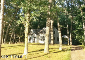 60 N Charles St, White Cloud, MI 49349 photo 18