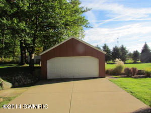 8182 28th St SE, Ada, MI 49301 photo 5