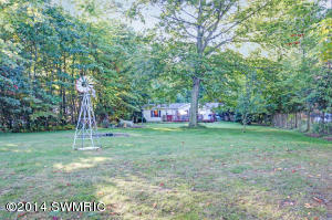 5323 Nadeau Dr, Pullman, MI 49450 photo 9
