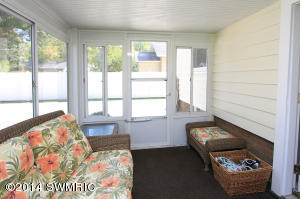 115 E Glenguile St, Parchment, MI 49004 photo 13
