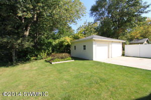 115 E Glenguile St, Parchment, MI 49004 photo 16